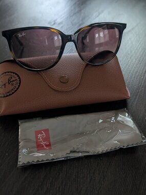 New ladies Ray-Ban Sunglasses RB4378 Frame: Havana, Lenses: Brown Size: 54-16